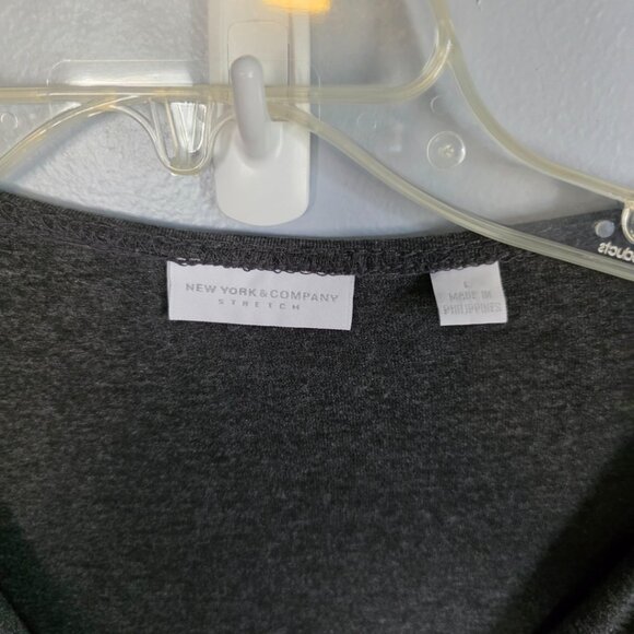 EUC New York & Company Low V-Neck Dress - Picture 3 of 5